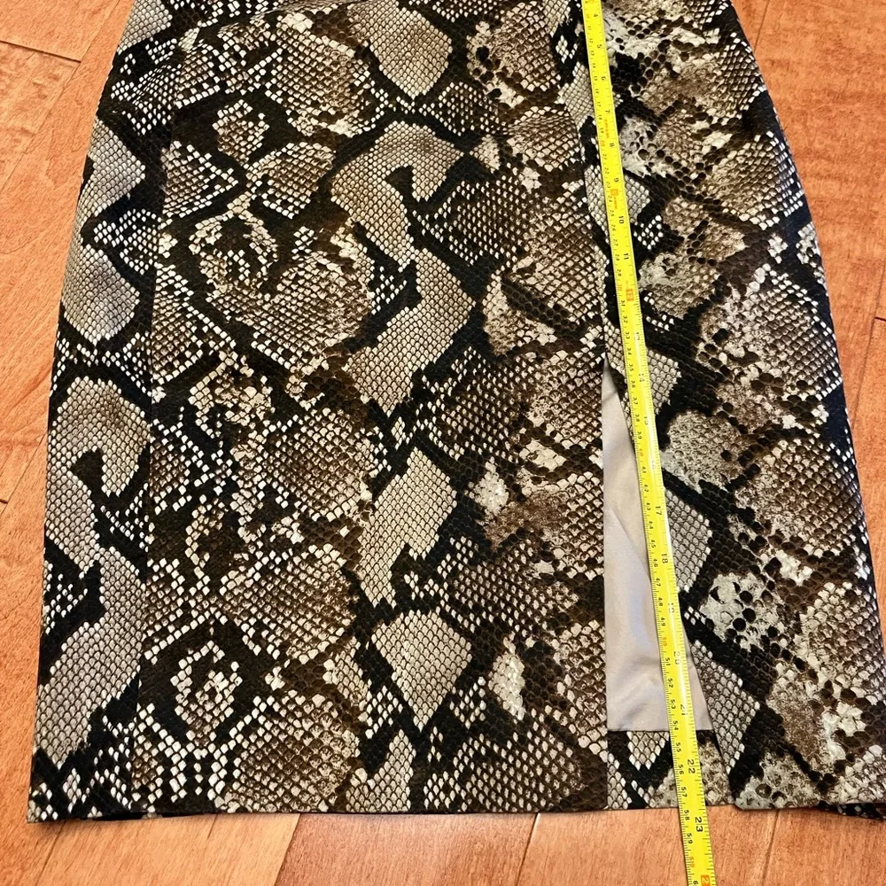 Altuzarra snake print lined skirt with front slit nwot - Picture 6 of 13